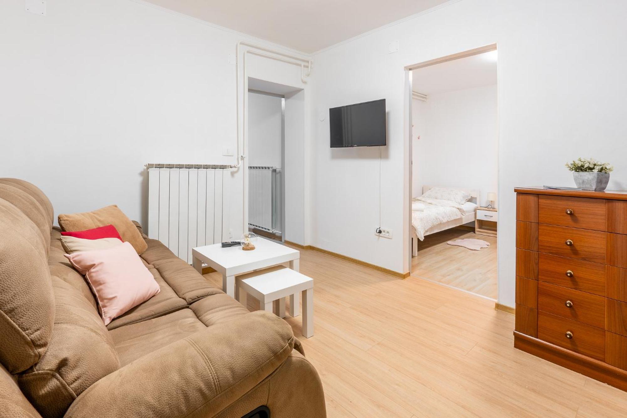 Apartment Apartma Lozar *